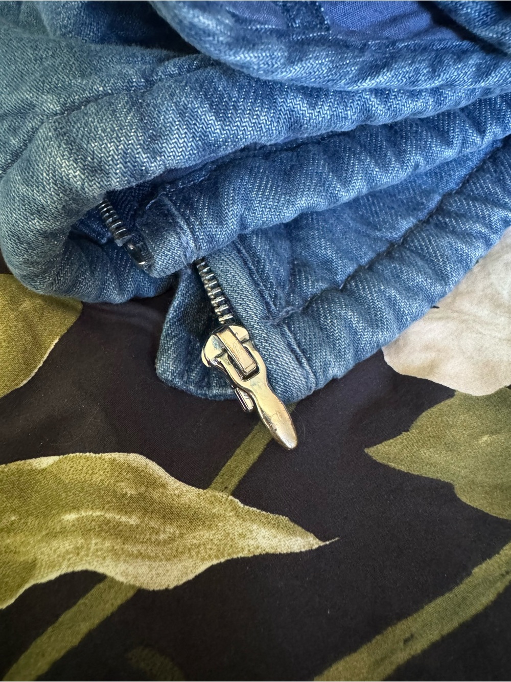 NWT Women’s Quilted Cinch-Waist Denim Zip Jacket (Thick) - Picture 10 of 10